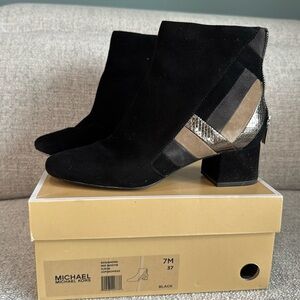 MICHAEL Michael Kors Rosamond Mid Bootie Size 7. Black, silver, grey